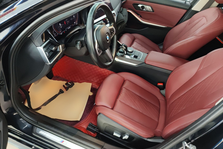 宝马3系 2022款 改款 325i M运动套装中控内饰20