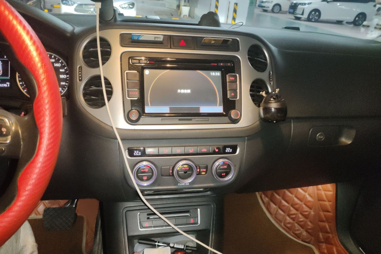 大众 途观 2016款 330TSI 自动四驱豪华版局部细节16