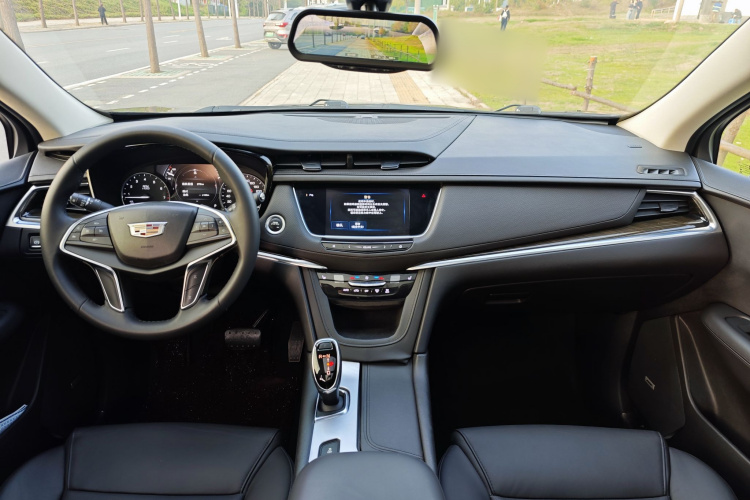 凯迪拉克XT5 2018款 25T 豪华型中控内饰7003