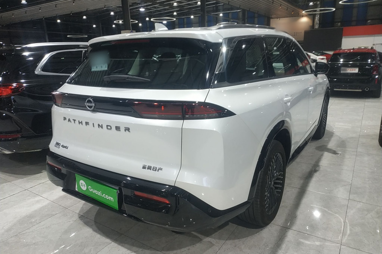 日产 探陆 2024款 380VC-TURBO 四驱智尊版 6座车身外观6005