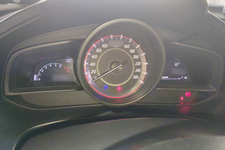 马自达3 昂克赛拉 2016款 三厢 1.5L 手动舒适型局部细节14