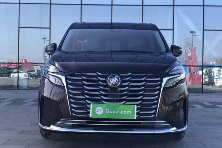 别克GL8 2023款 Avenir艾维亚 六座贤礼版车身外观6003