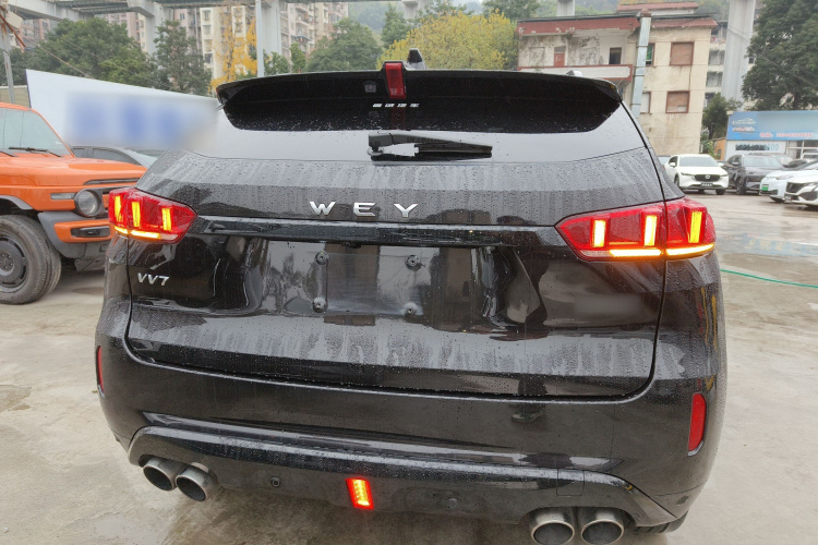 魏牌 VV7 2017款 2.0T 旗舰型车身外观6