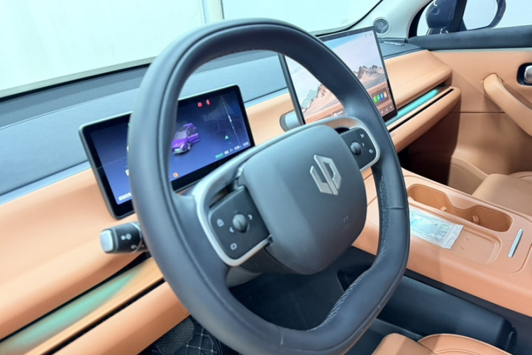 零跑汽车 零跑C16 2024款 增程 200激光雷达版中控内饰7006