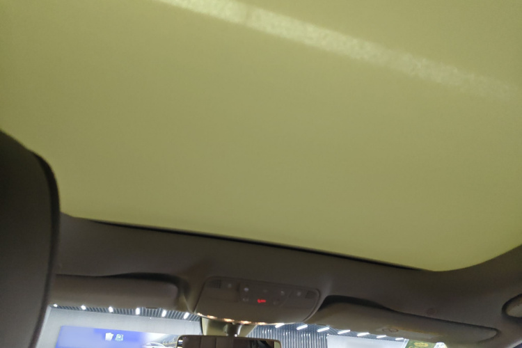 奔驰E级 2018款 改款 E 200 L局部细节22