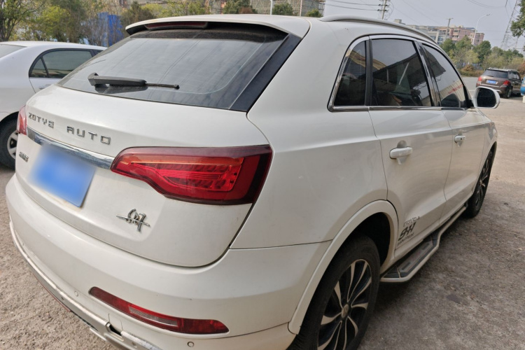 众泰SR7 2016款 1.5T CVT魔方之心版 国V车身外观7