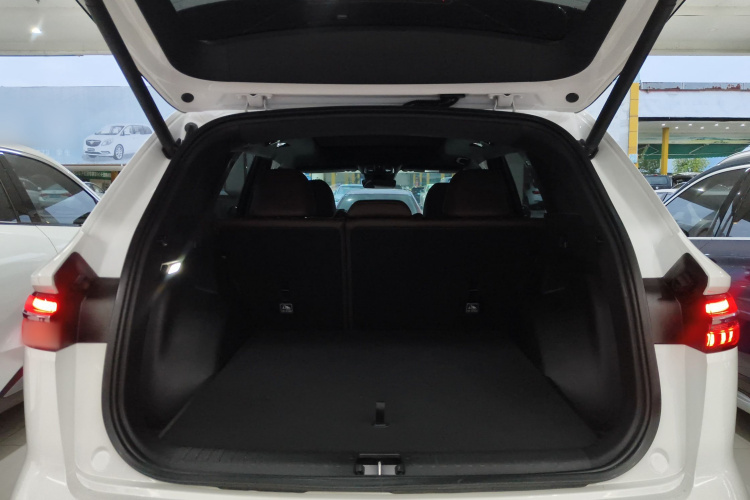 吉利汽车 星越L 2024款 2.0TD 高功自动两驱云起版局部细节23