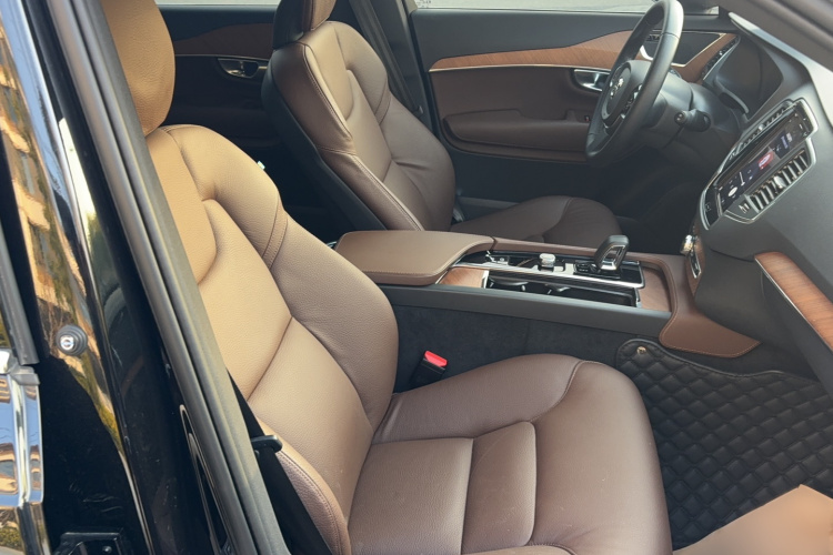 沃尔沃XC90 2023款 B5 智行豪华版 7座局部细节41