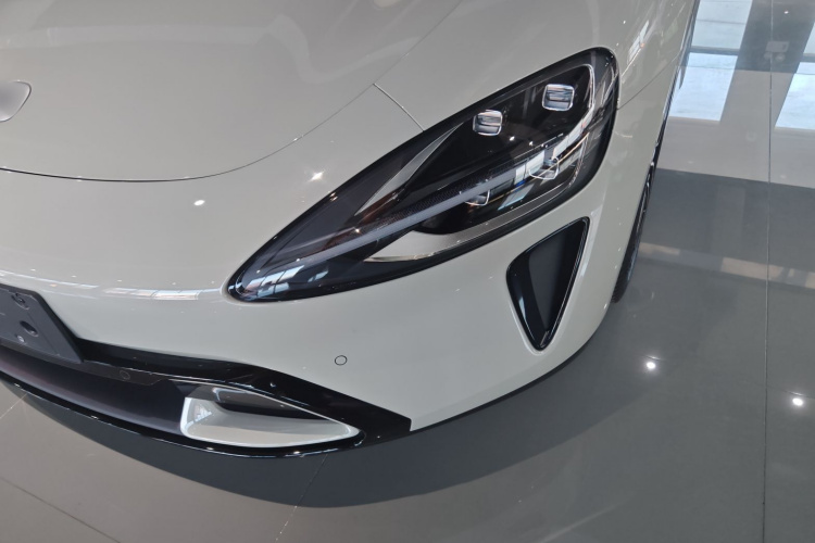 小米汽车 小米SU7 2024款 四驱超长续航高阶智驾Max版局部细节36