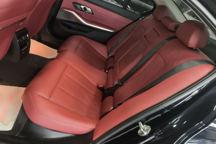 宝马i3 2022款 eDrive 35 L中控内饰21