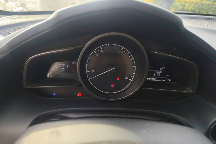 马自达CX-4 2021款 2.0L 自动两驱蓝天探索版局部细节14