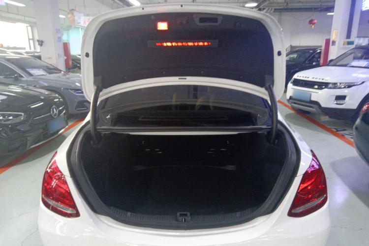 奔驰C级 2016款 C 200 L中控内饰23