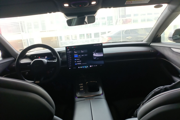 小米汽车 小米SU7 2024款 后驱长续航智驾版中控内饰7002