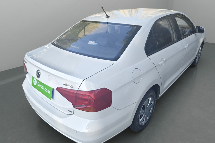 大众 捷达 2017款 1.5L 手动时尚型车身外观7