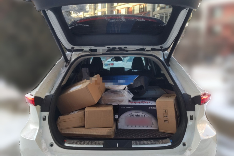 丰田 凌放HARRIER 2022款 双擎 2.5L CVT四驱尊享版中控内饰23