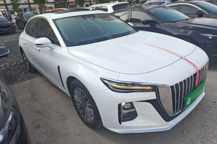 红旗H5 2024款 1.5T DCT智联旗韵版车身外观3