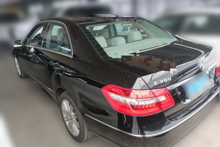 奔驰E级(进口) 2009款 E 300 优雅型车身外观6003