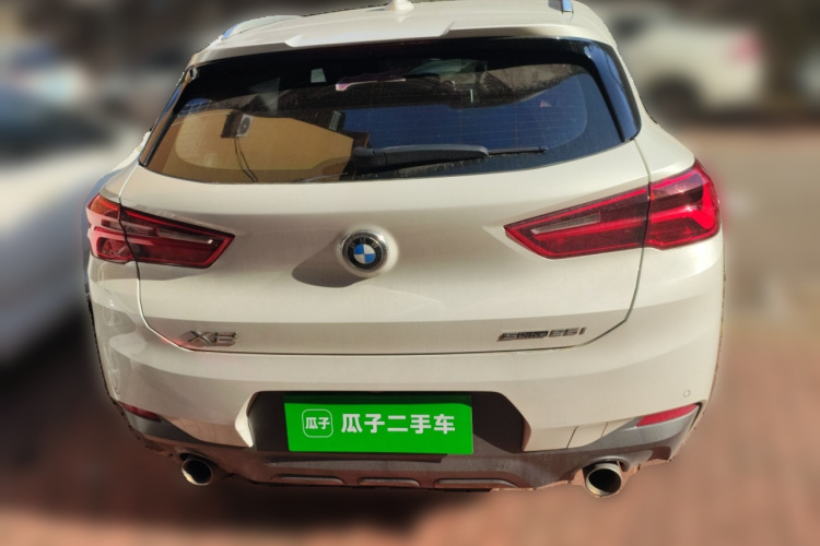 宝马X2 2020款 sDrive25i 领先型M越野套装车身外观6