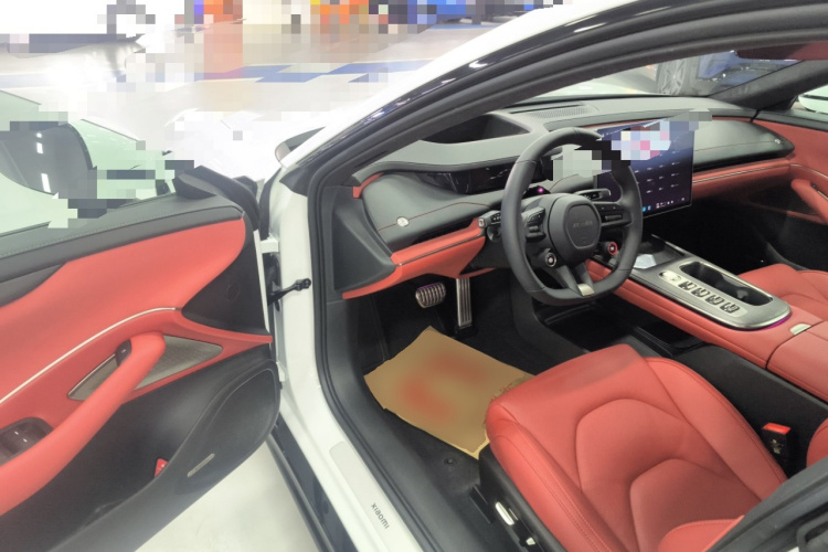 小米汽车 小米SU7 2024款 四驱超长续航高阶智驾Max版中控内饰7003