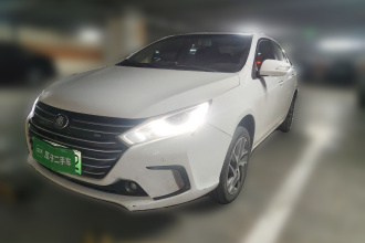 比亚迪 秦新能源 2018款 秦EV450 智联锋尚型