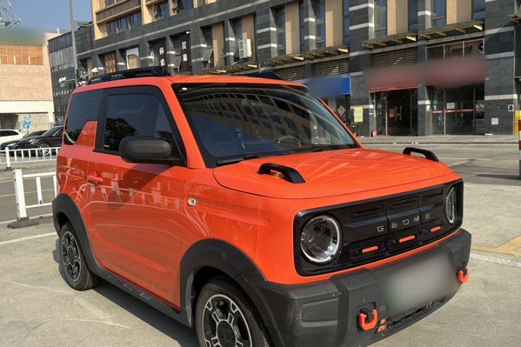 吉利银河 2024款 200km 熊猫骑士车身外观6003