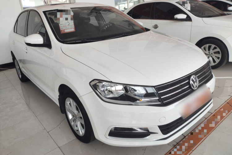 大众 桑塔纳 2016款 1.6L 手动舒适版车身外观3