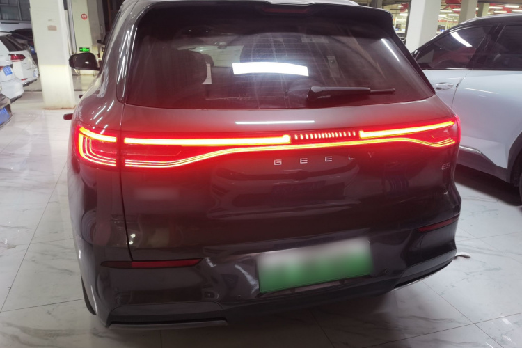 吉利银河 银河E5 2024款 530km 星舰版车身外观6004