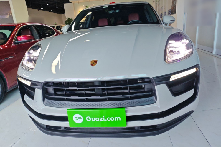 保时捷 2024款 Macan 2.0T车身外观2