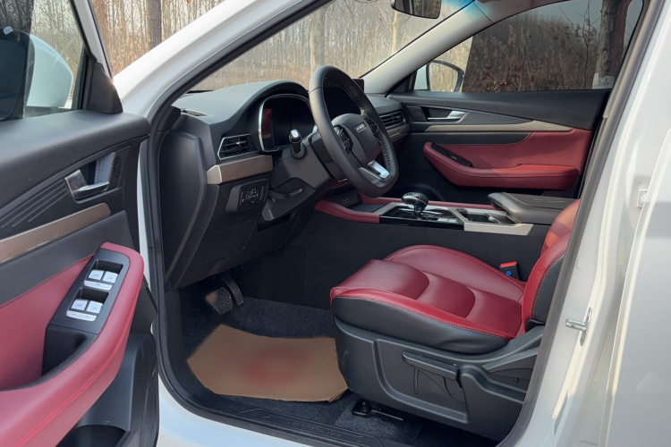 捷途X70 2023款 1.5T DCT超越PRO+版 5座中控内饰7002