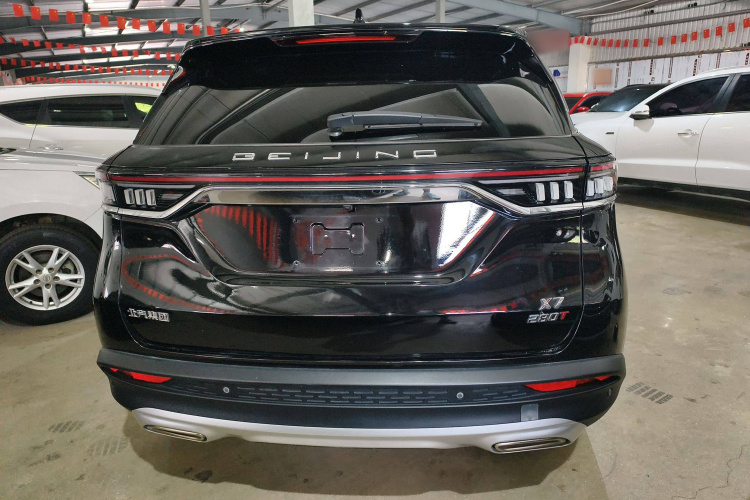 北京汽车 北京X7 2020款 1.5TD DCT致领版车身外观6