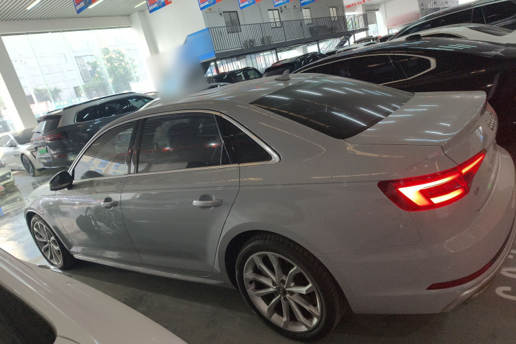 奥迪A4L 2019款 40 TFSI 时尚型 国V车身外观6003