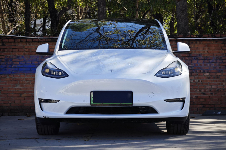 特斯拉 Model Y 2022款 改款 长续航全轮驱动版车身外观6001