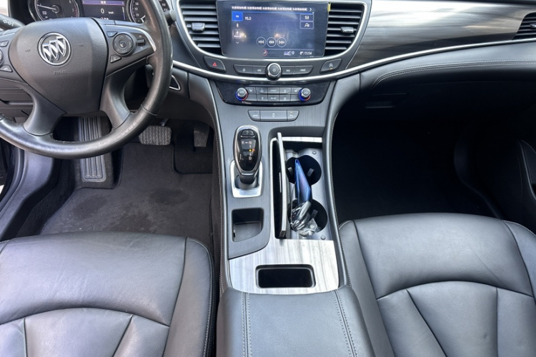 别克 君越 2019款 28T 豪华型中控内饰7007