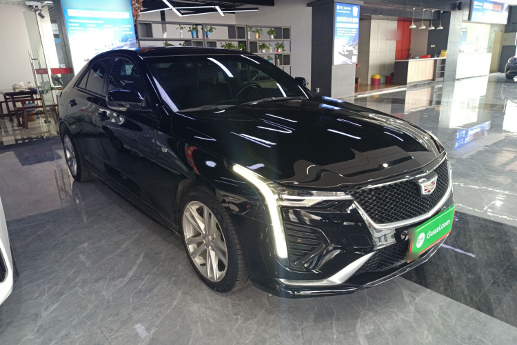 凯迪拉克CT4 2020款 28T 时尚型车身外观3