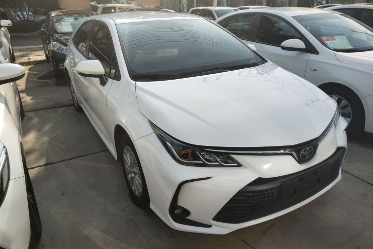 丰田 卡罗拉 2019款 1.2T S-CVT GL先锋版车身外观3