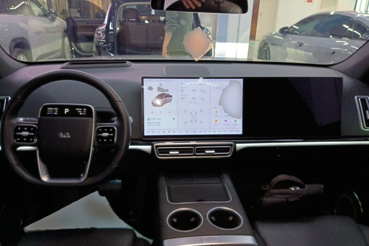 理想汽车 理想L6 2024款 Max中控内饰12