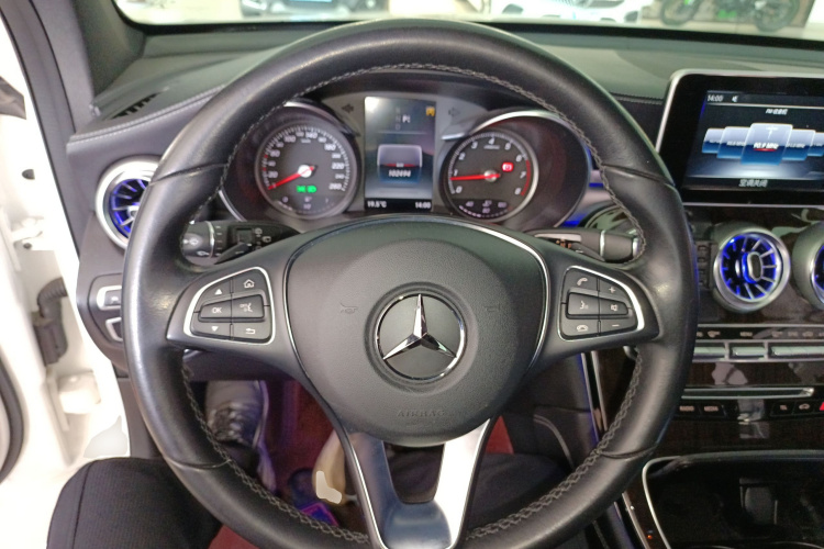 奔驰GLC 2019款 改款 GLC 260 L 4MATIC 豪华型局部细节13