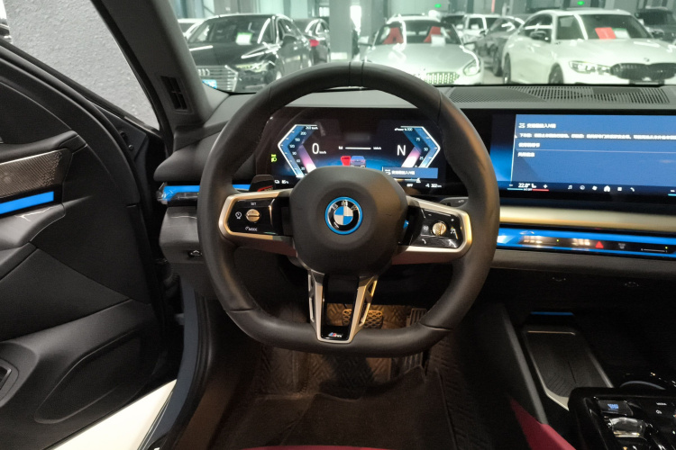 宝马i5 2024款 eDrive 35L 尊享型 M运动套装局部细节13