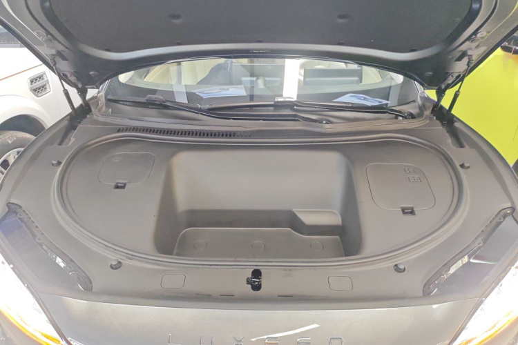 鸿蒙智行 智界R7 2024款 纯电 736km UItra局部细节24