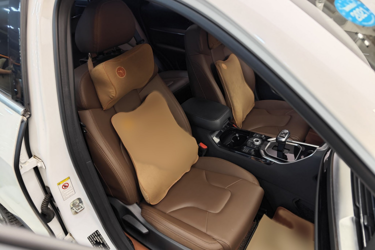 哈弗H6 2017款 红标 2.0T 自动两驱智尚型中控内饰7002