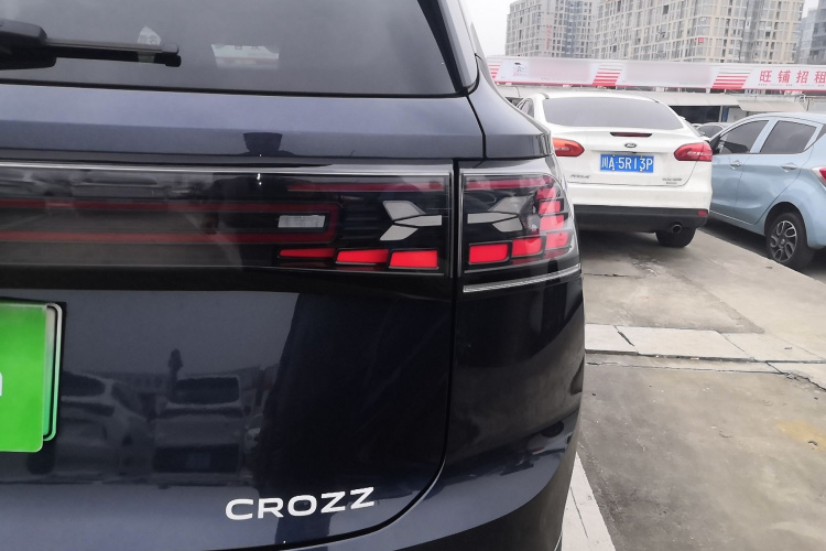 大众 ID.6 CROZZ 2022款 高性能PRIME版车身外观9