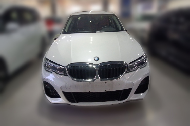 宝马3系 2022款 325Li M运动套装车身外观2