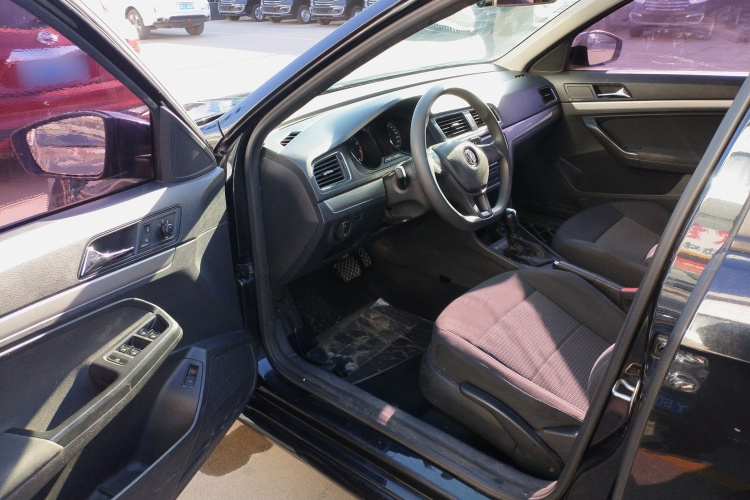 大众 朗逸 2017款 1.6L 自动风尚版中控内饰7003