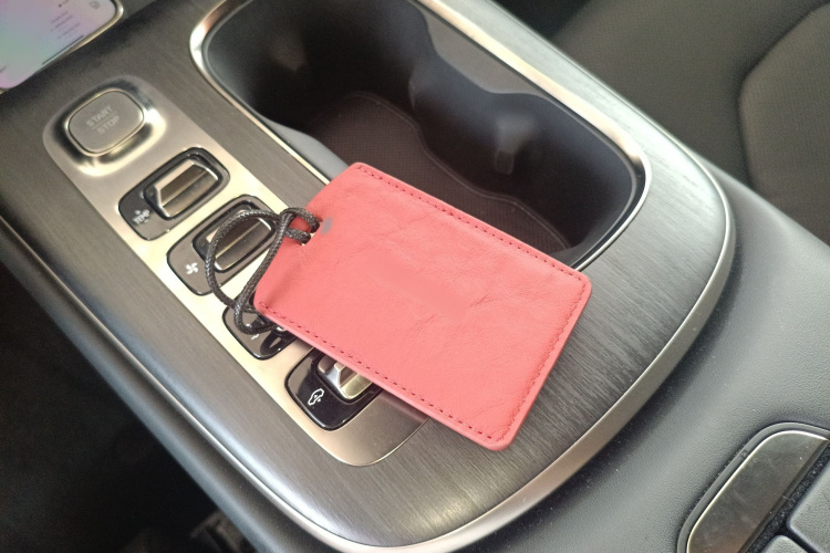 小米汽车 小米SU7 2024款 四驱超长续航高阶智驾Max版中控内饰7001