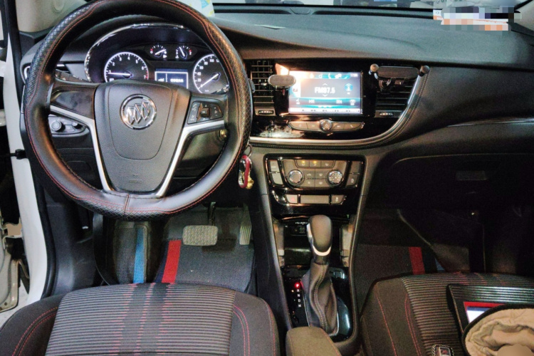 别克 昂科拉 2018款 18T 自动两驱都市领先型中控内饰12