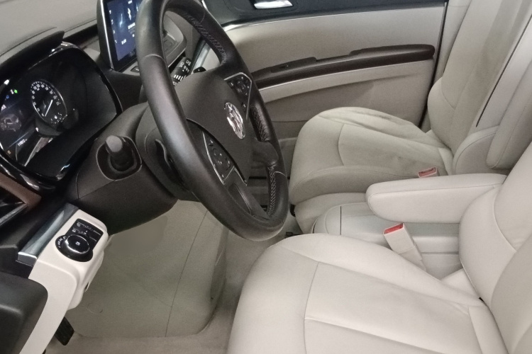 别克GL8 2020款 陆上公务舱 652T 豪华型局部细节19