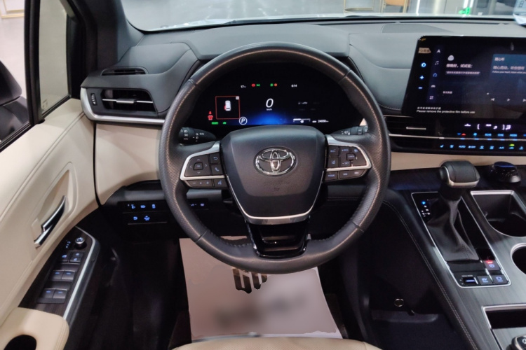 丰田 赛那SIENNA 2021款 2.5L混动 至尊版中控内饰13