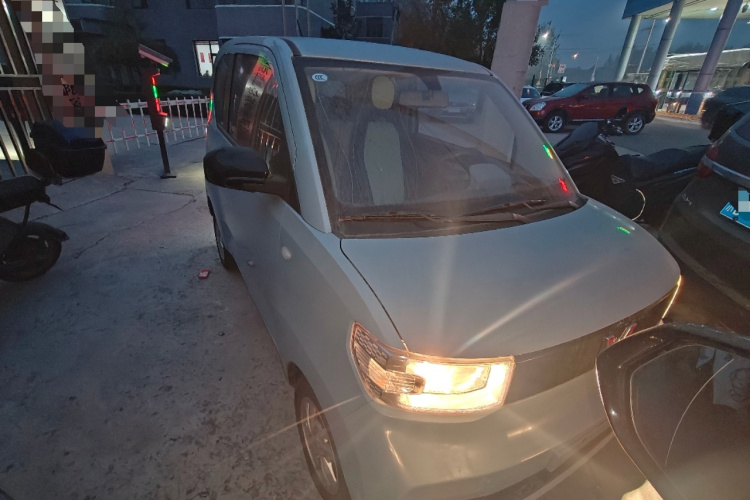 五菱汽车 宏光MINIEV 2020款 悦享款 磷酸铁锂车身外观6002