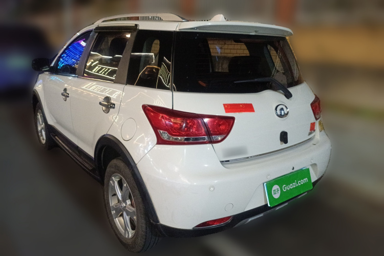 长城M4 2012款 1.5L 手动舒适型车身外观5