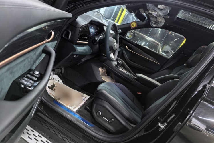 吉利汽车 星越L智擎 2024款 1.5T 天宫版中控内饰7003